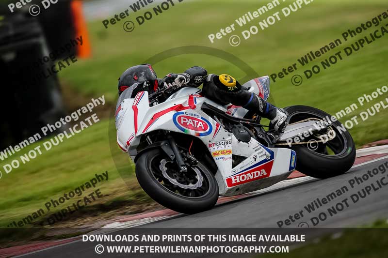 PJM Photography;anglesey;brands hatch;cadwell park;croft;donington park;enduro digital images;event digital images;eventdigitalimages;mallory;no limits;oulton park;peter wileman photography;racing digital images;silverstone;snetterton;trackday digital images;trackday photos;vmcc banbury run;welsh 2 day enduro